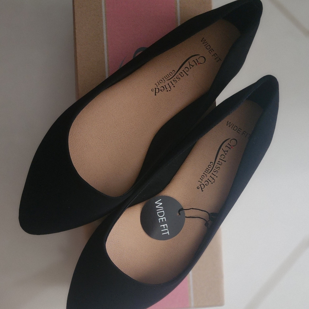 Cityclassified Black Flats